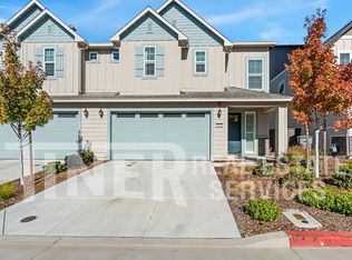 9025 Summit Ln, Granite Bay, CA 95746