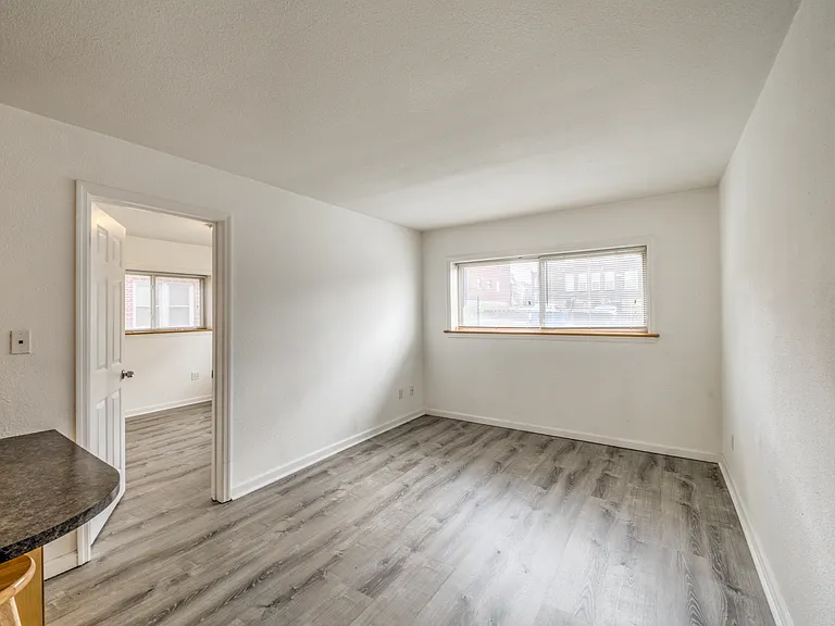 3850 Park Ave — Photo 20