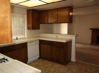 6251 Lindley Ave, Reseda, CA 91335