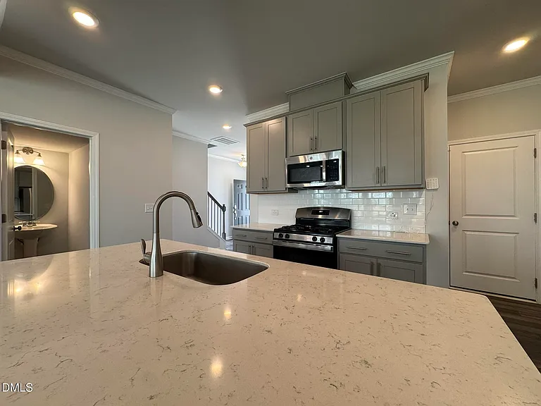 375 Garden Vine Trl — Photo 7