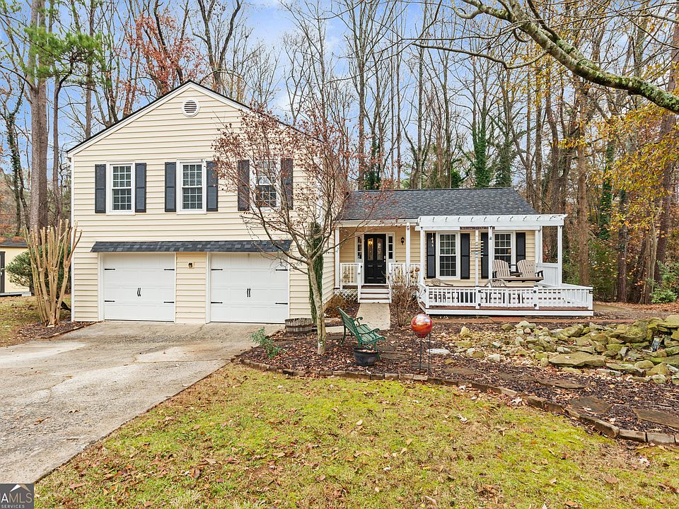1st image of 705 Barrington Way