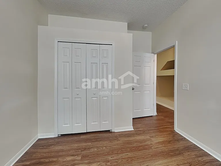 18212 Holly Hills Way — Photo 14