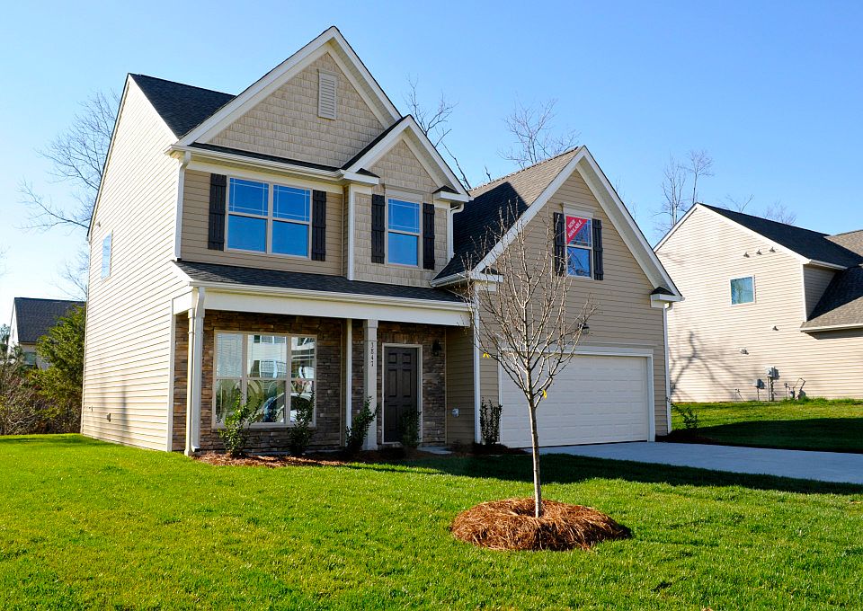 1st image of 3847 Northrop Dr