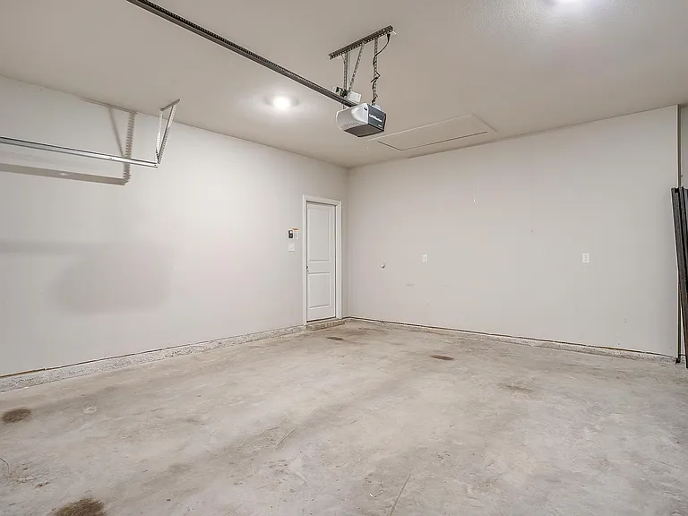 1448 Eagle Nest Dr — Photo 27
