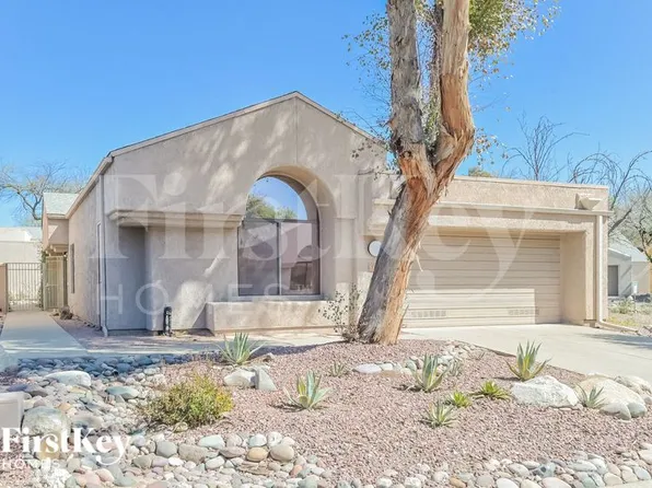 3240 N Hill Farm Dr, Tucson, AZ 85712