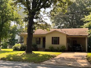 1304 N Dudney Rd, Magnolia, AR 71753