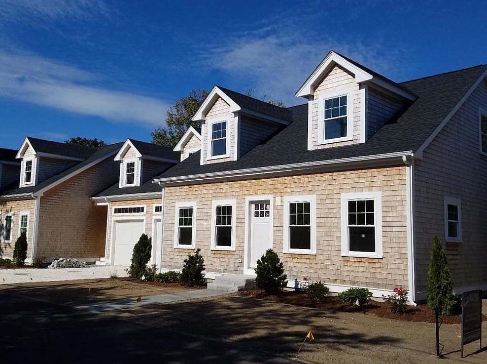2nd image of 11 Pelican Lane