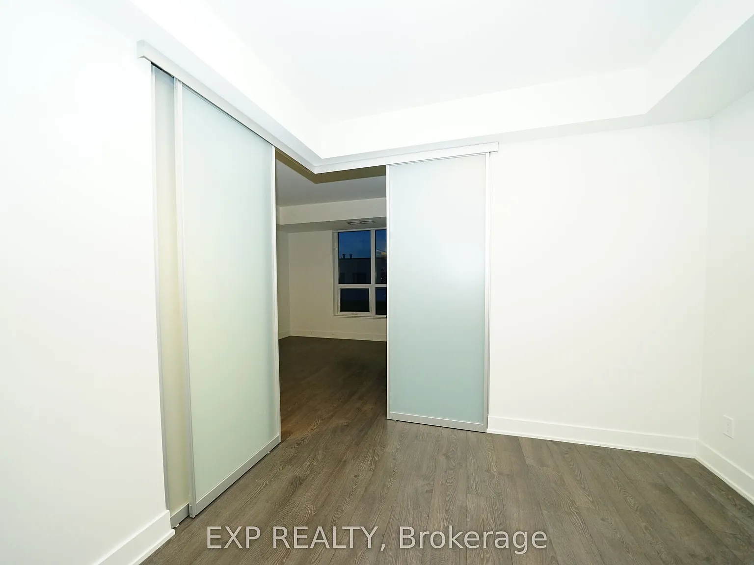 1 bed, $2,450 — Photo 4
