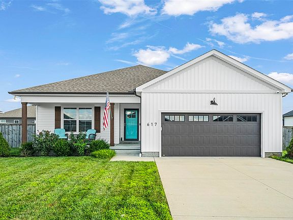 4th image of 617 Willow Dr