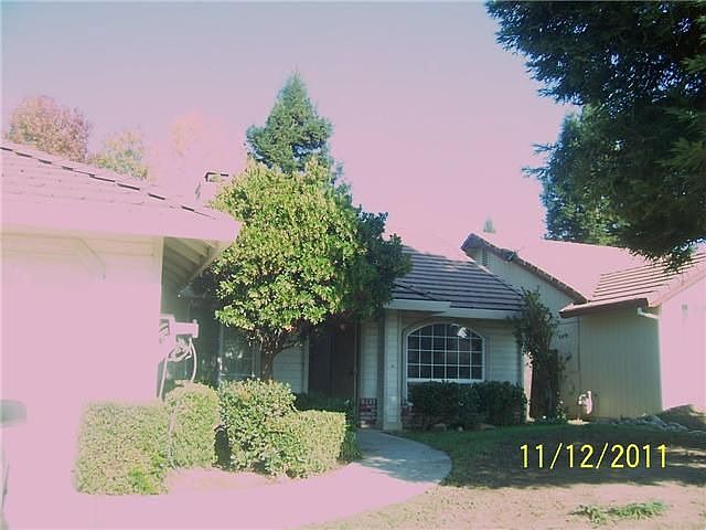 1st image of 2261 Drummond Dr
