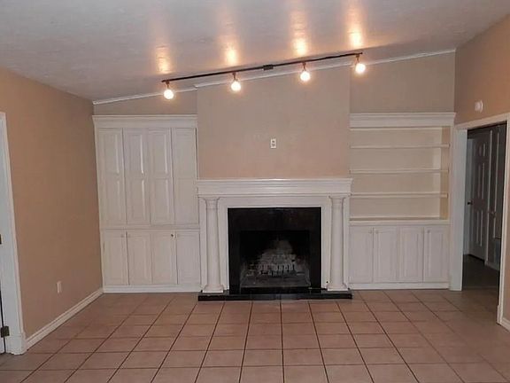 4th image of 201 Brookside Dr W