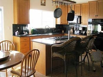 4th image of 8754 Royal Melbourne Cir