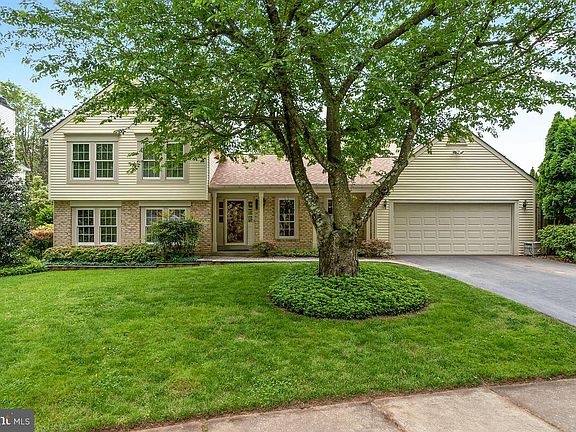 2nd image of 1134 Bettstrail Way