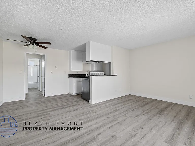 2040 E Florida St — Photo 11