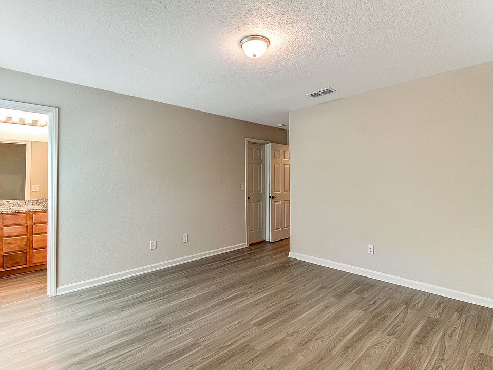 1st image of 4474 Glendas Meadow Dr