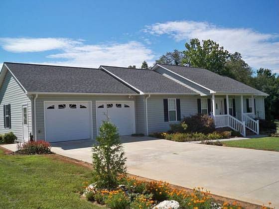 1st image of 115 Cliffwood Dr