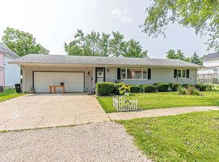 405 E Elm St, Chatsworth, IL 60921