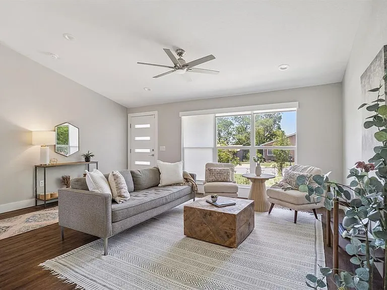 3703 Tower View Ct — Photo 7