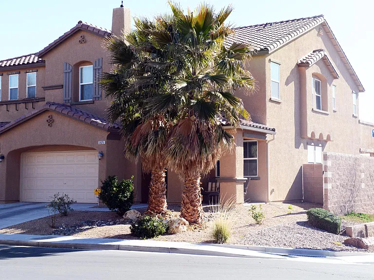 3025 Palladio Ave — Photo 2