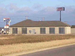 135 W McCoy Blvd, Tomah, WI 54660