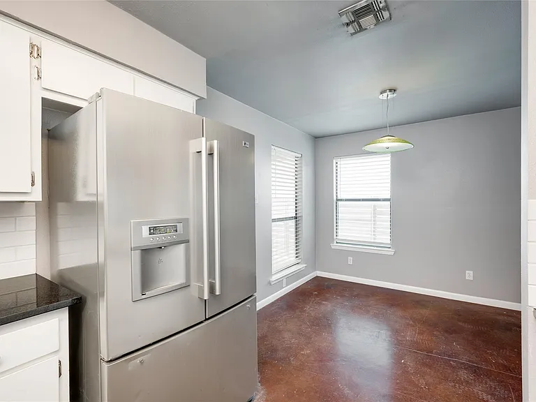 403 W Elizabeth St #B — Photo 27