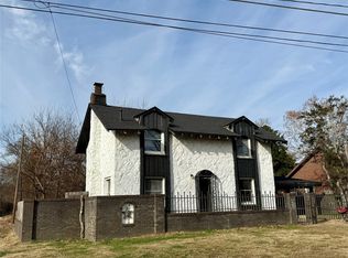 1009 Seminary Ave, Tahlequah, OK 74464