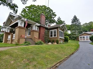 58 New St, Dover, NJ 07801