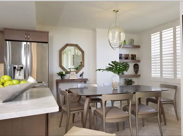 6585 Nicholas Blvd, Naples, FL