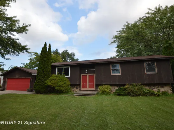 2867 S Mackinaw Rd, Kawkawlin, MI 48631