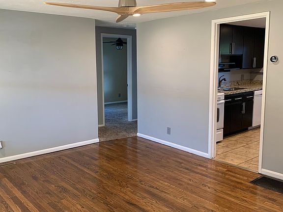 4th image of 147 W Layton Ave
