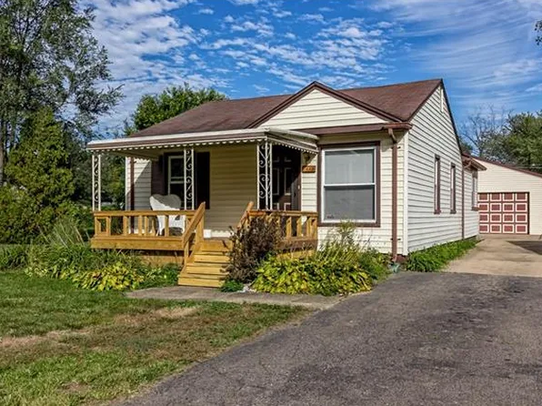 1449 Beatrice St, Westland, MI 48186