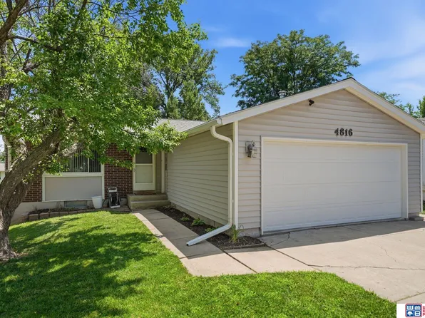4816 Grassridge Rd, Lincoln, NE 68512