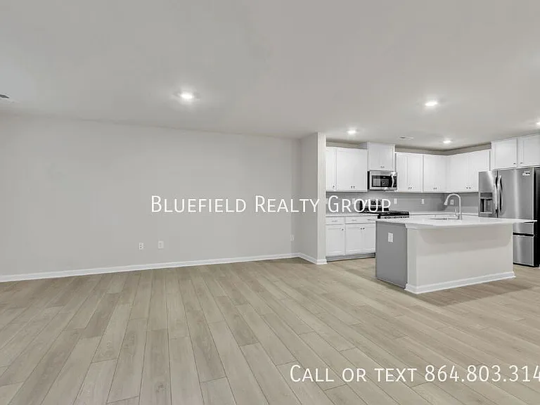 808 Harper St — Photo 7
