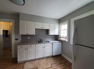 1217 Hathaway Ave #2, Lakewood, OH 44107