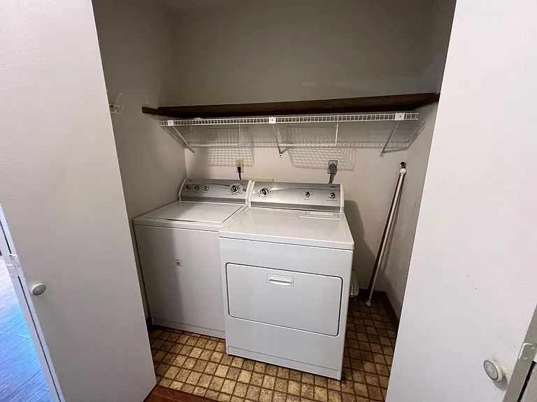121 Boardwalk St — Photo 12