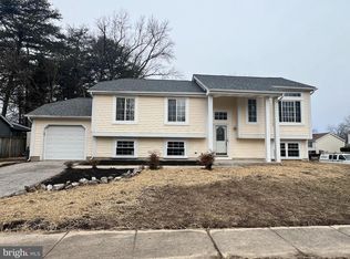 7681 Tuckerman Dr, Hanover, MD 21076