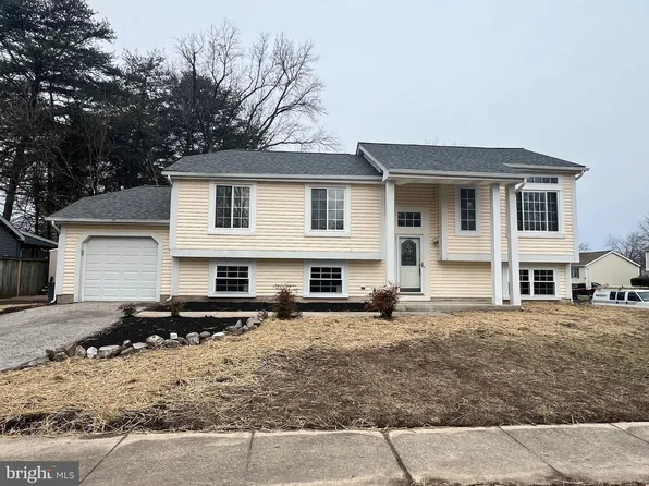 7681 Tuckerman Dr, Hanover, MD 21076