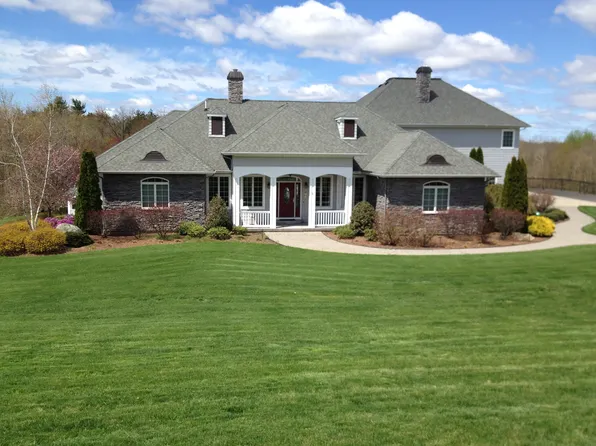 34 Tree Top Ln, Broad Brook, CT 06016