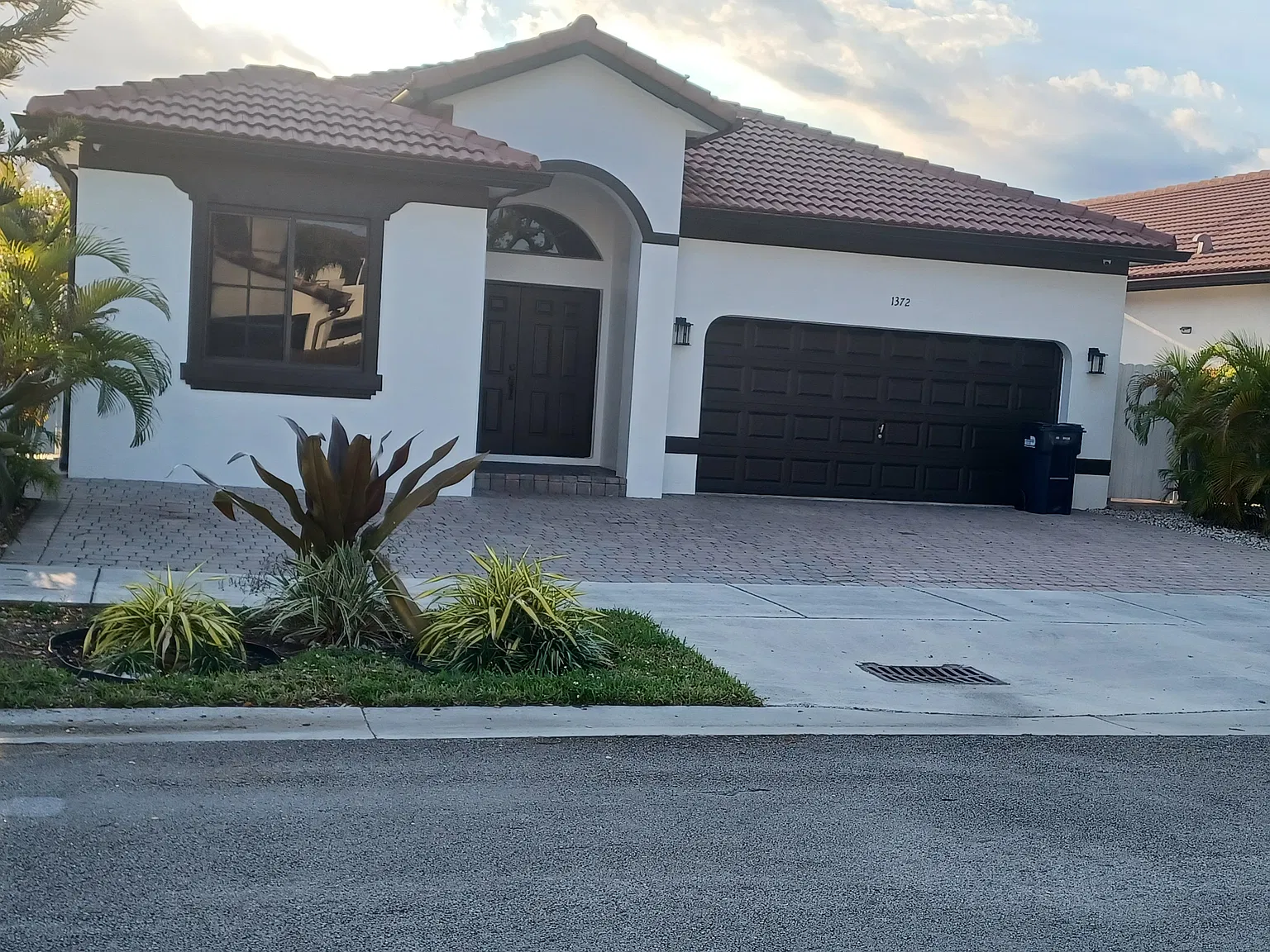 4 bed, 1882 sqft, $4,500 — Photo 1