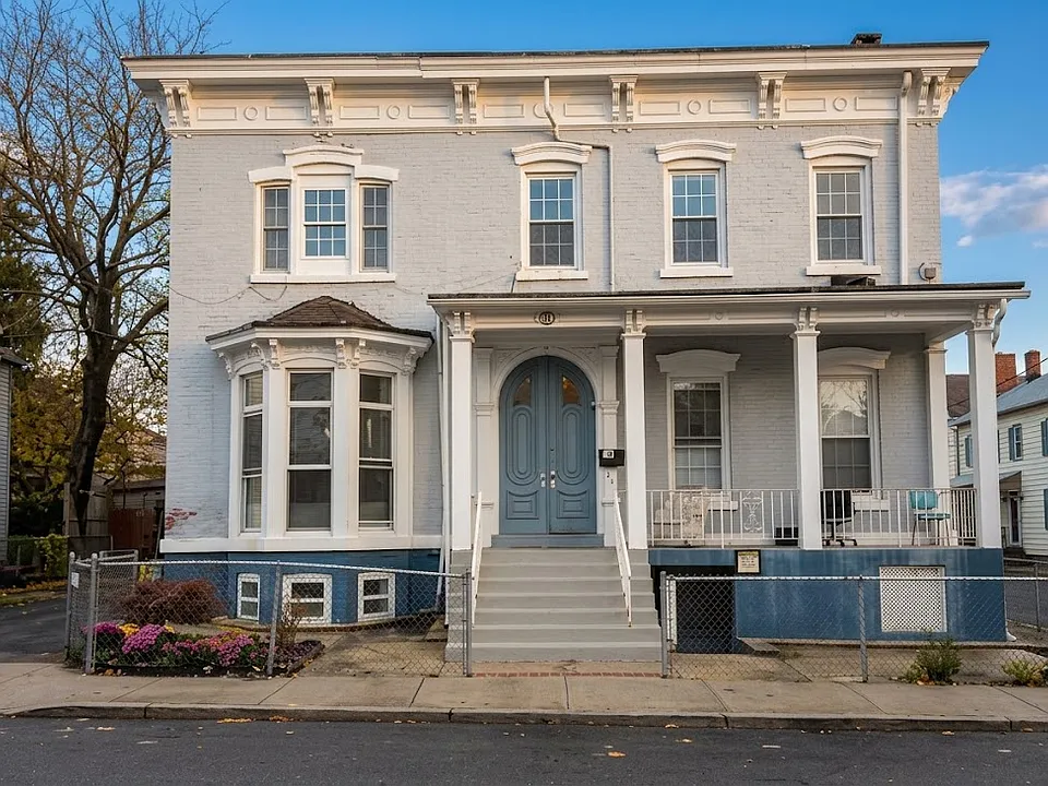 42 Broad St #1-4