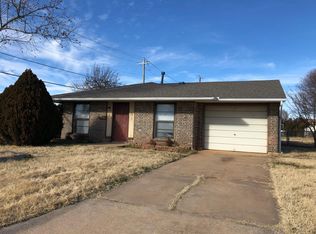 801 Hazel St, Altus, OK 73521