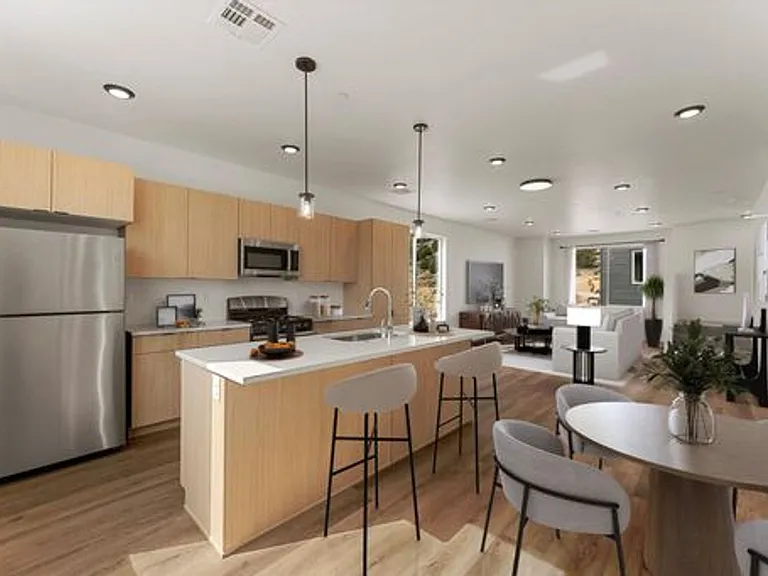 Coal Creek Townhomes — Photo 70