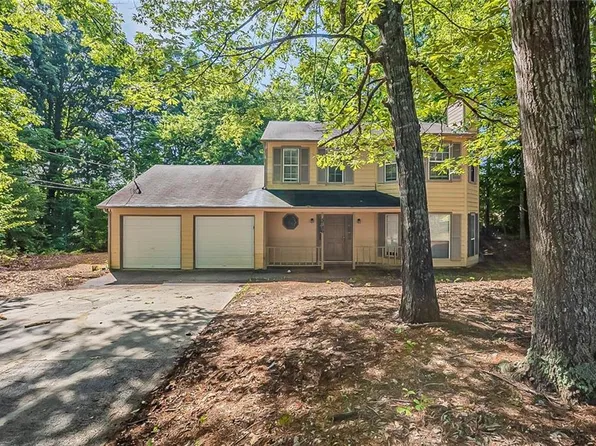 5786 Longbow Dr, Stone Mountain, GA 30087