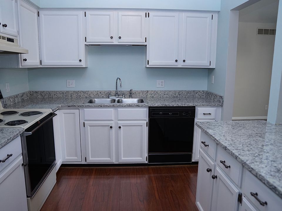 1st image of 11799 Sycamore Dr #59