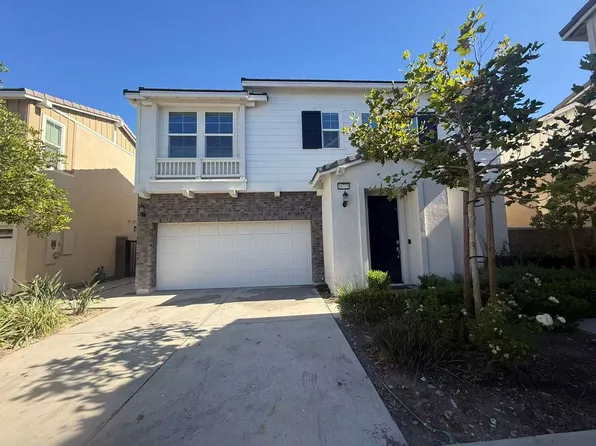16725 Stags Leap Ln, Fontana, CA 92336