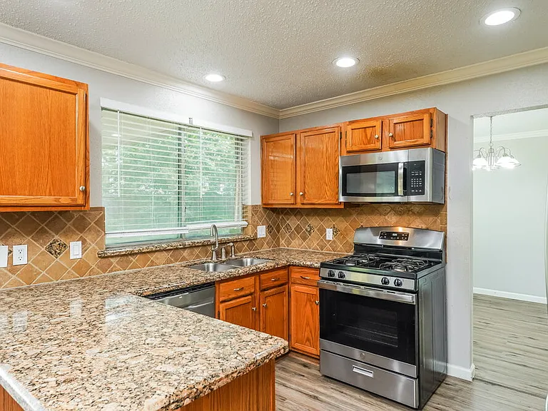 1506 Newmark Dr — Photo 8