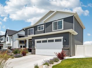 579 E Kings Lndg, Tooele, UT 84074