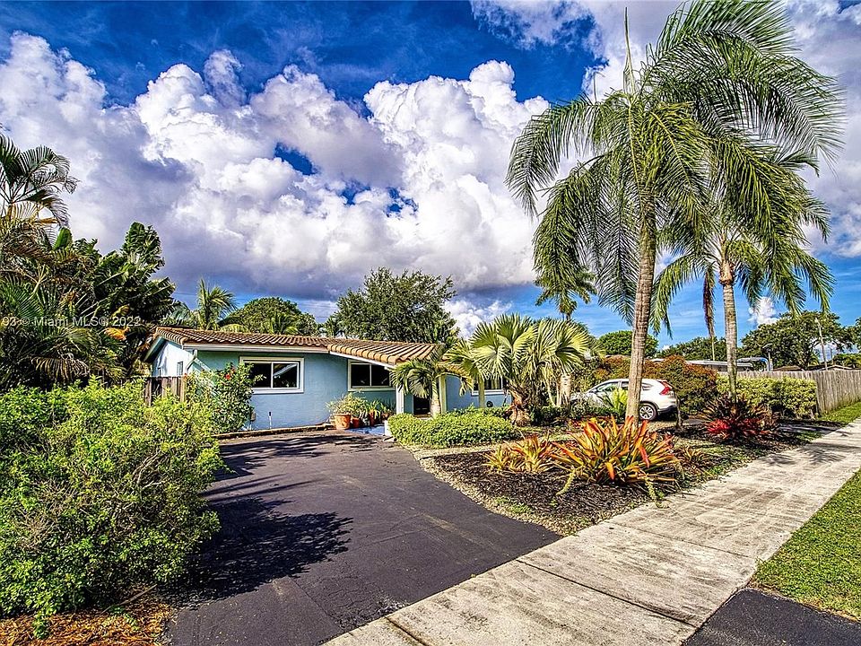 1st image of 3480 SW 20th St #0