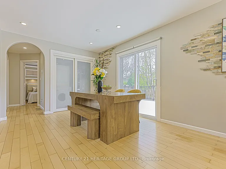 31 Mitchell Ave — Photo 7