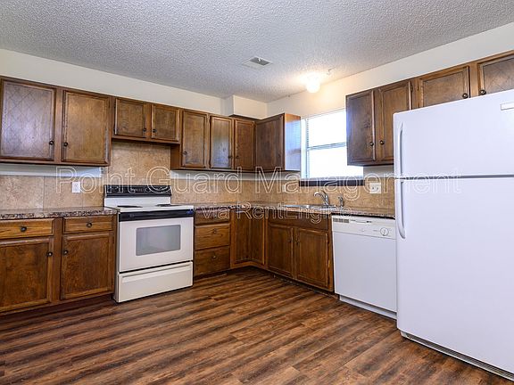 3rd image of 1826 S Laura Ave Unit 2